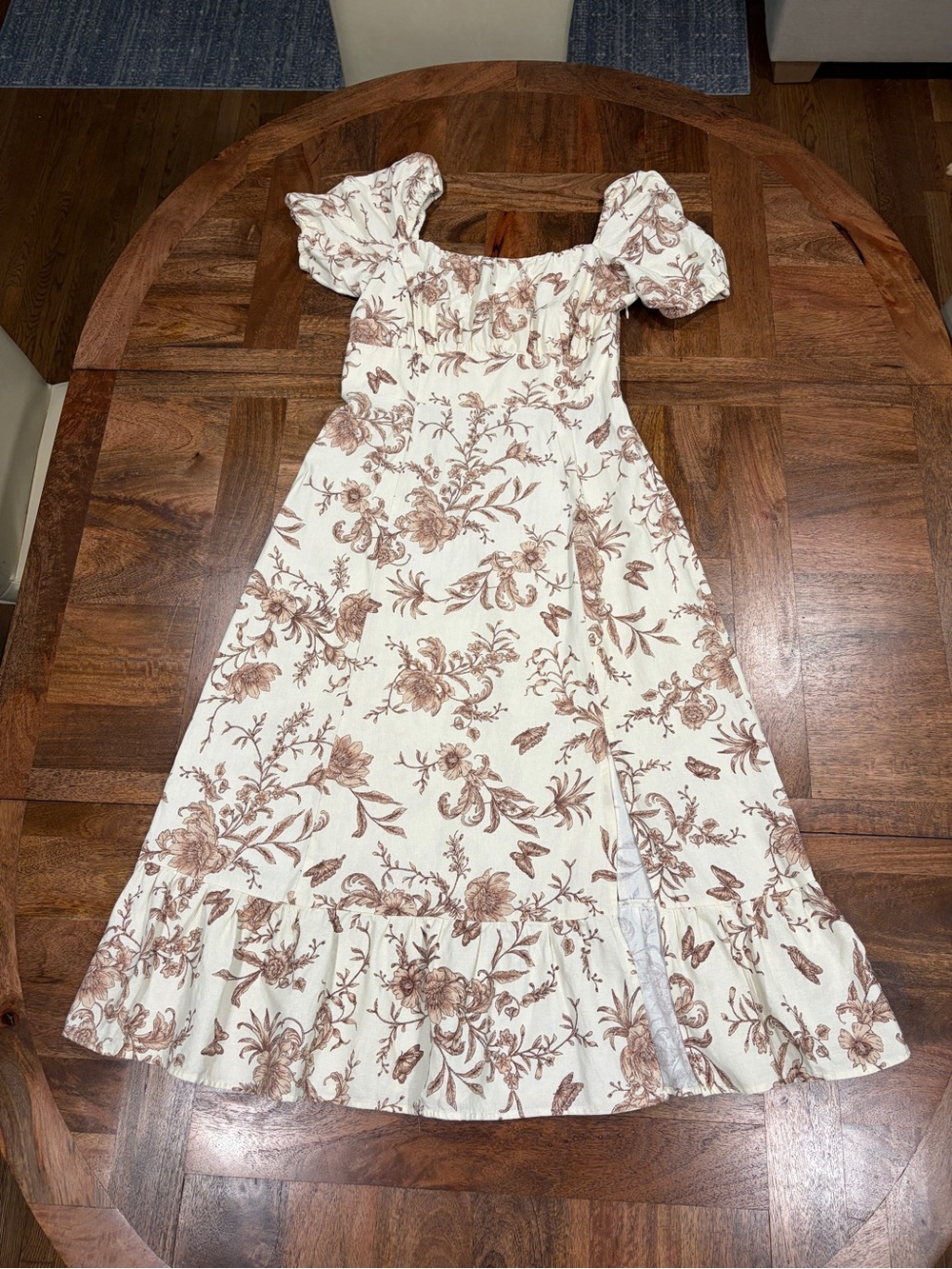 London Times Women’s Cream Maxi Dress with Brown Floral Print and Slit Sz 12 - Picture 2 of 14